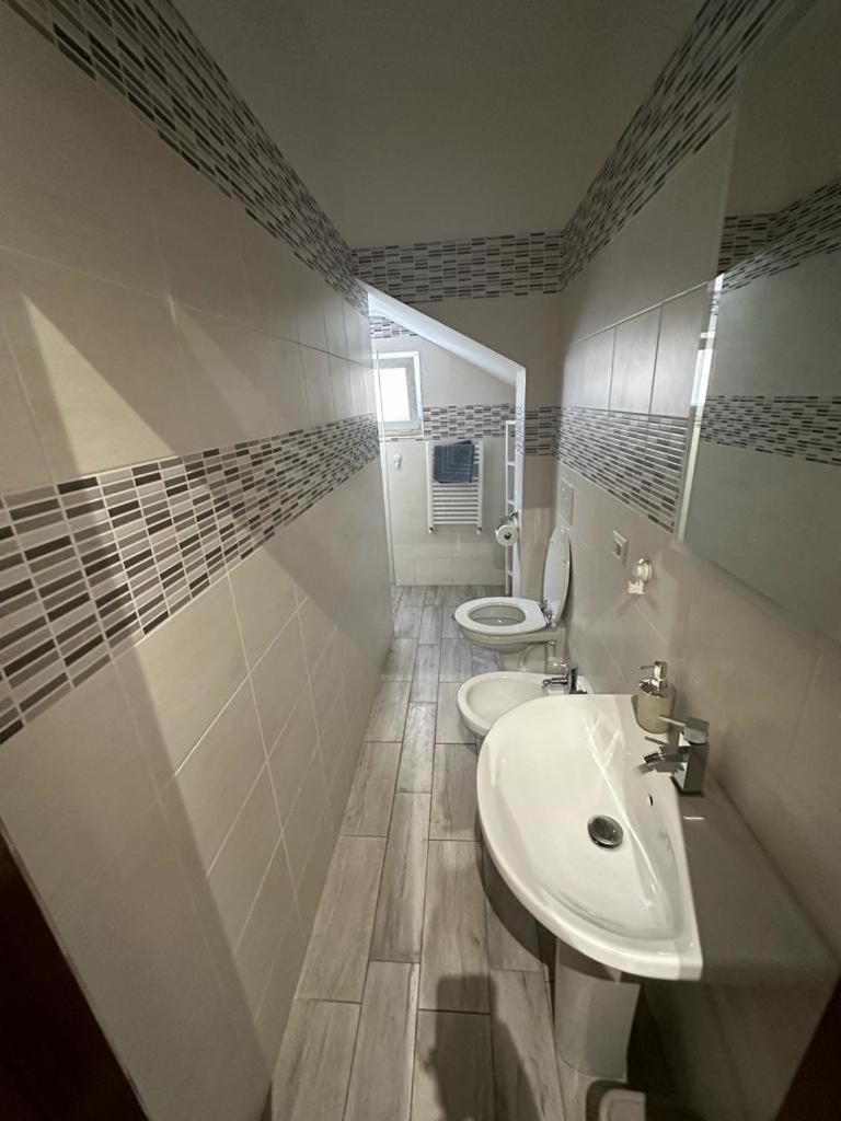 House Affittacamere Fiumicino